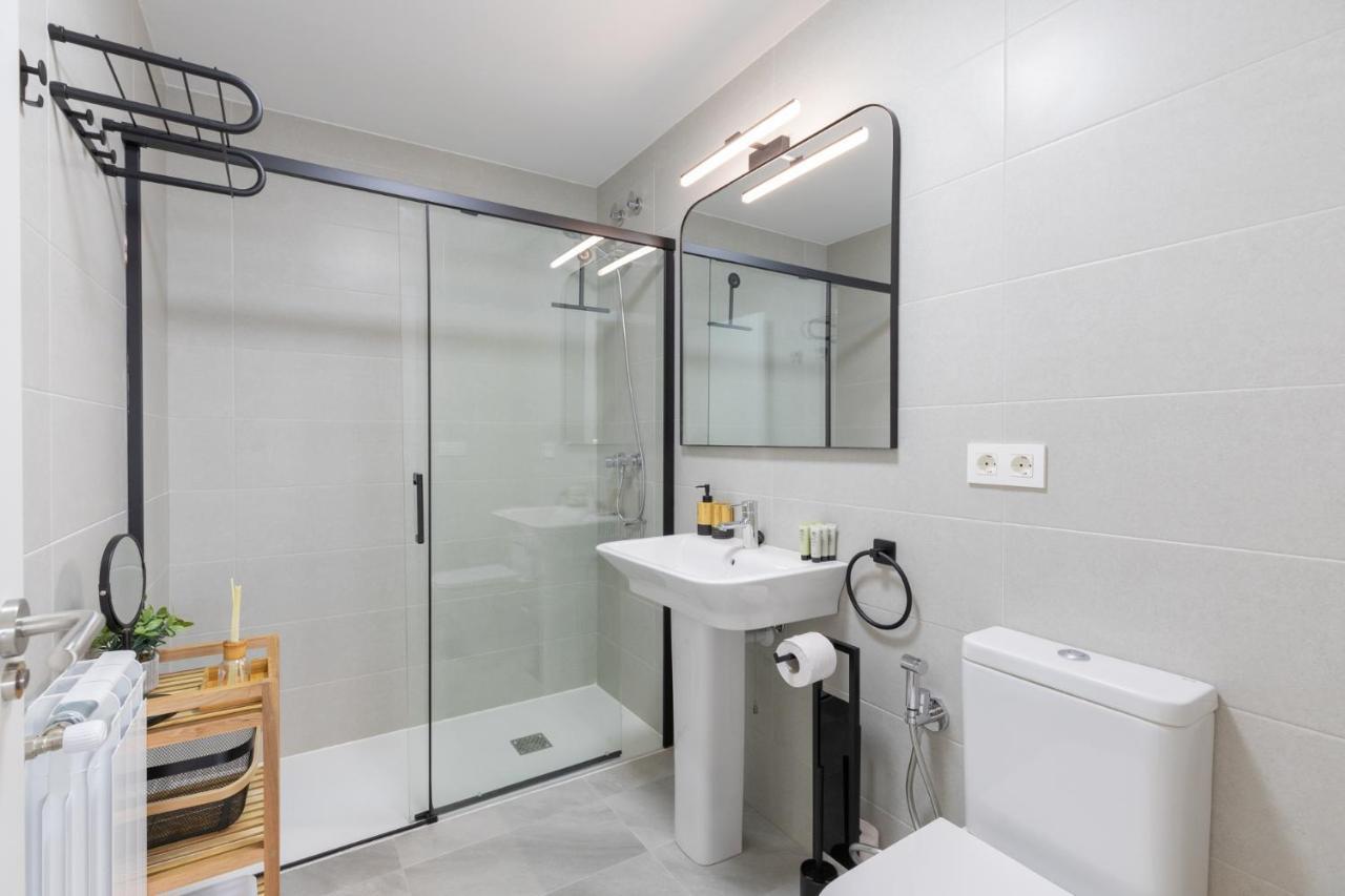 Salakobeta - Baskeyrentals Lasarte Oria Exteriör bild